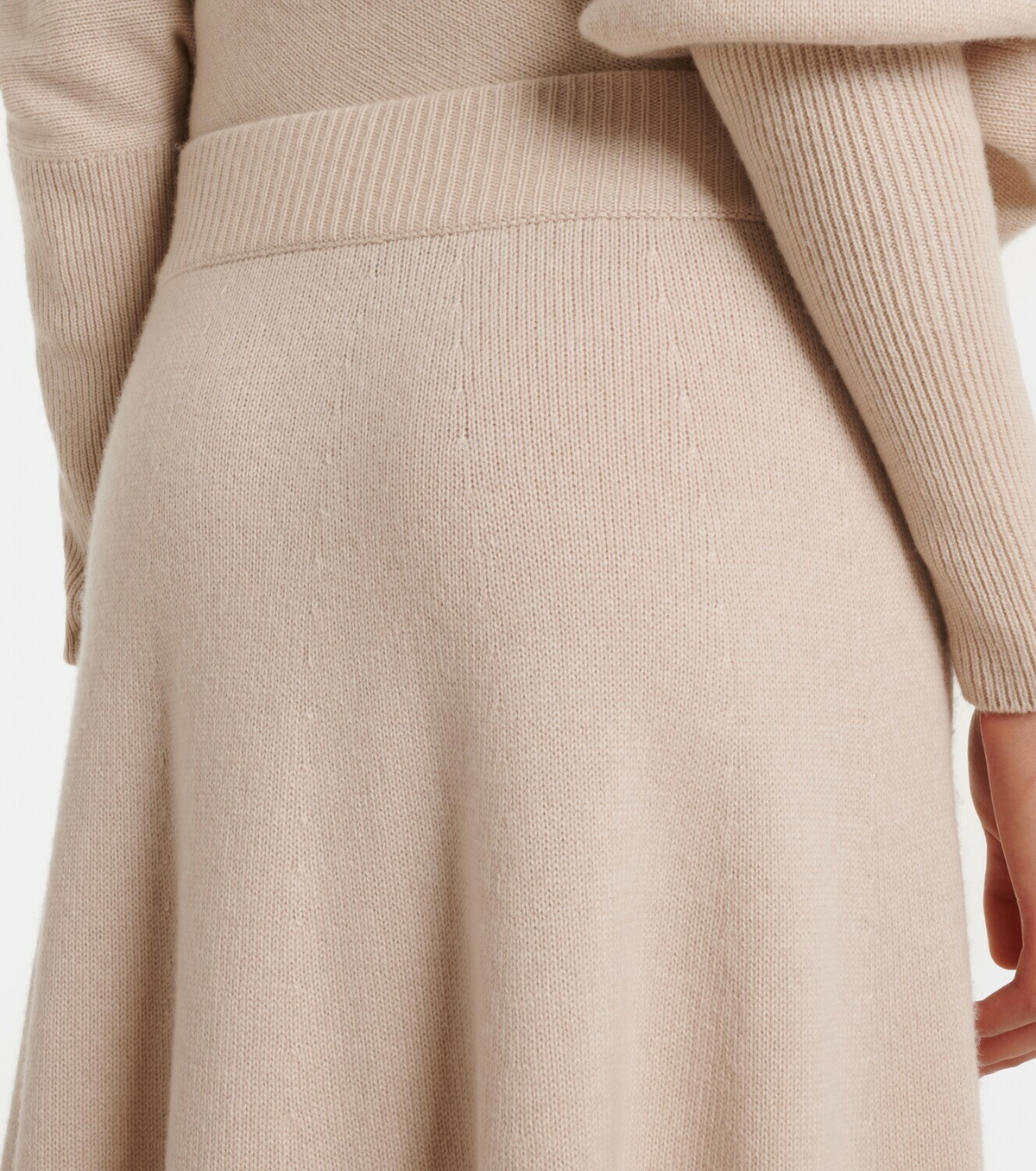 Agnona Cashmere midi skirt