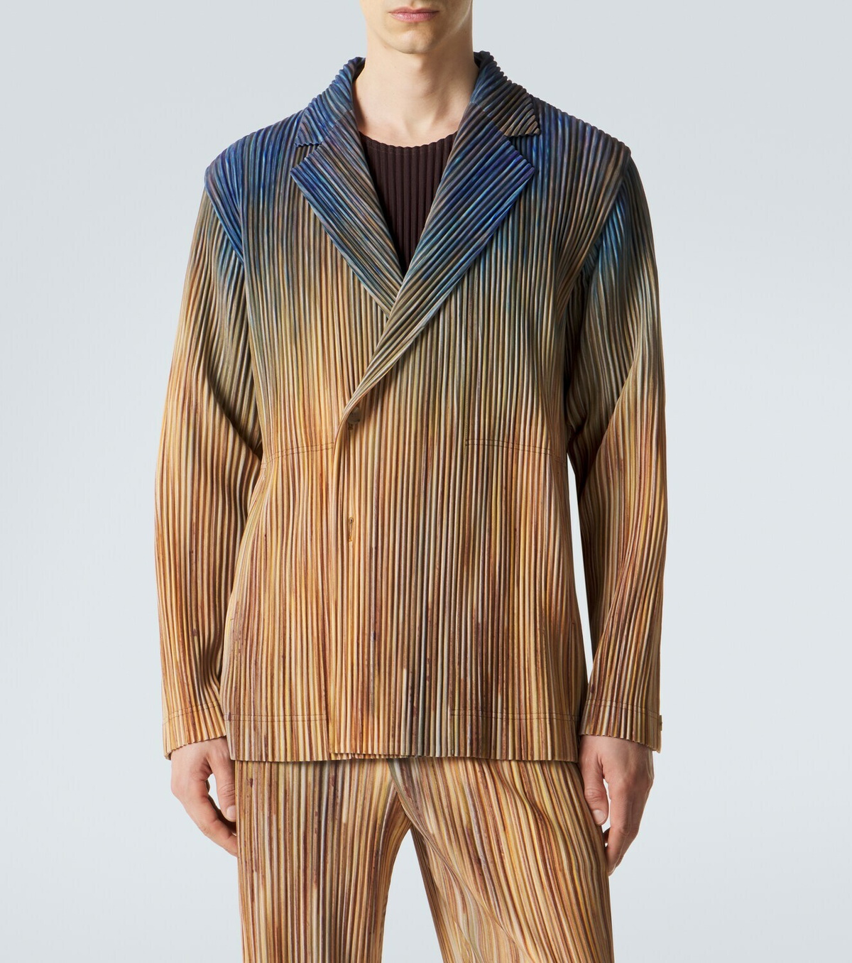 Homme Plissé Issey Miyake Paint Brush Close-Up pleated blazer