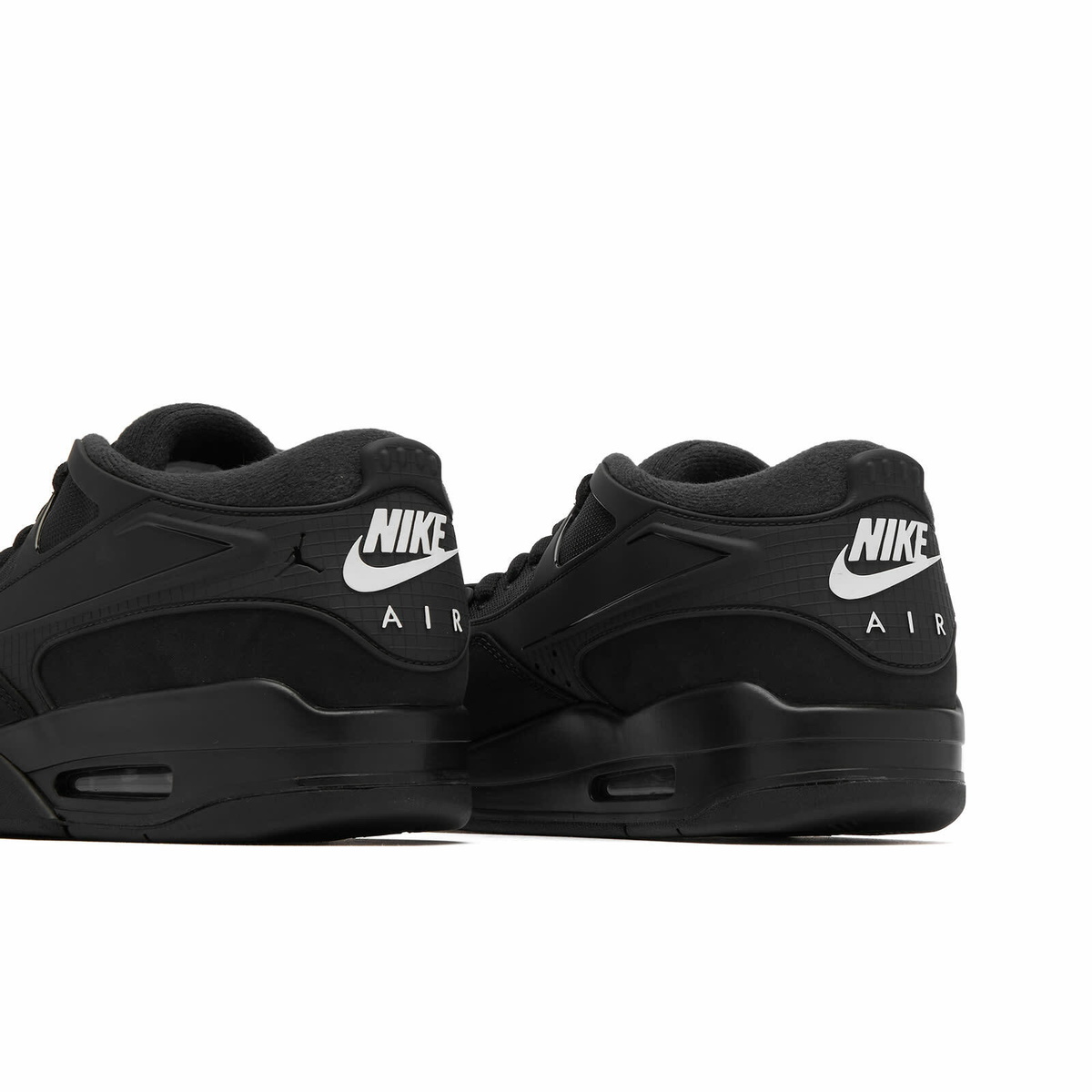 Air Jordan Men's 4 Rm Sneaker in Black/White