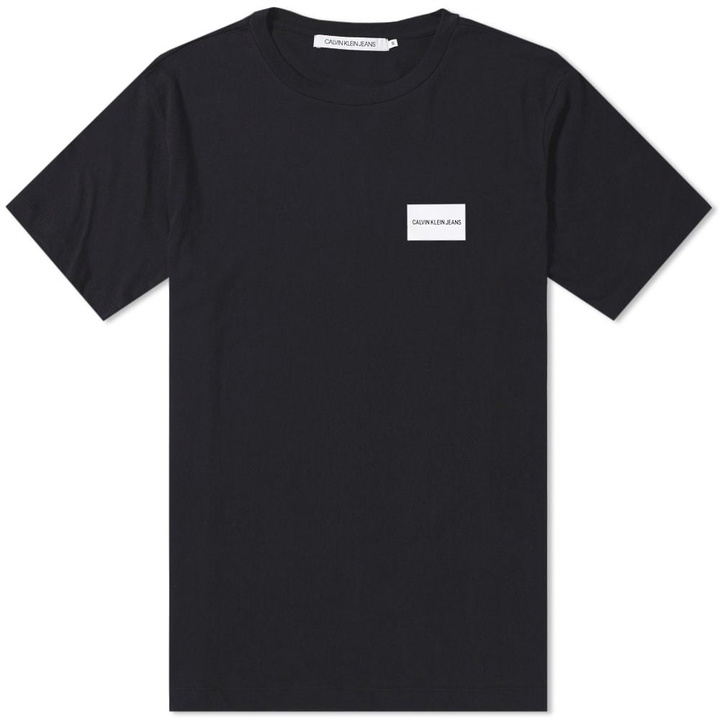 Photo: Calvin Klein Institutional Logo Tee Black