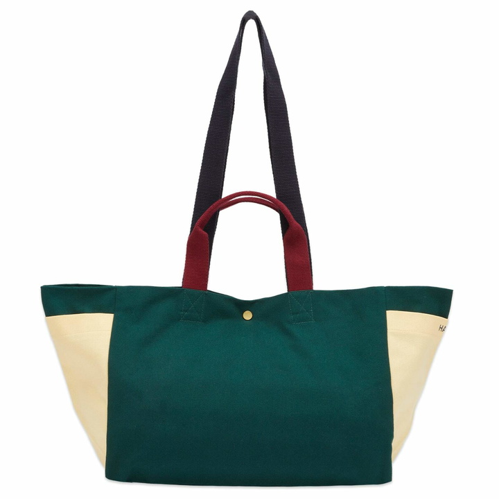 Photo: HAY Weekend Bag - Small in Dark Green Multi 