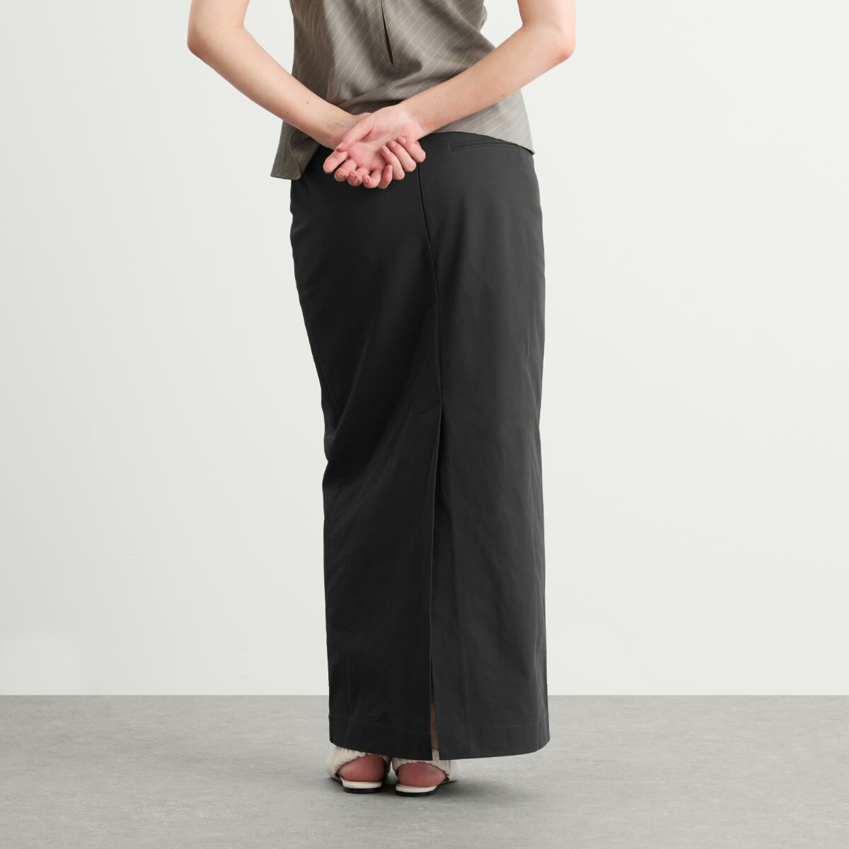 ST. Agni Women's Minimal Column Skirt in Black Olive