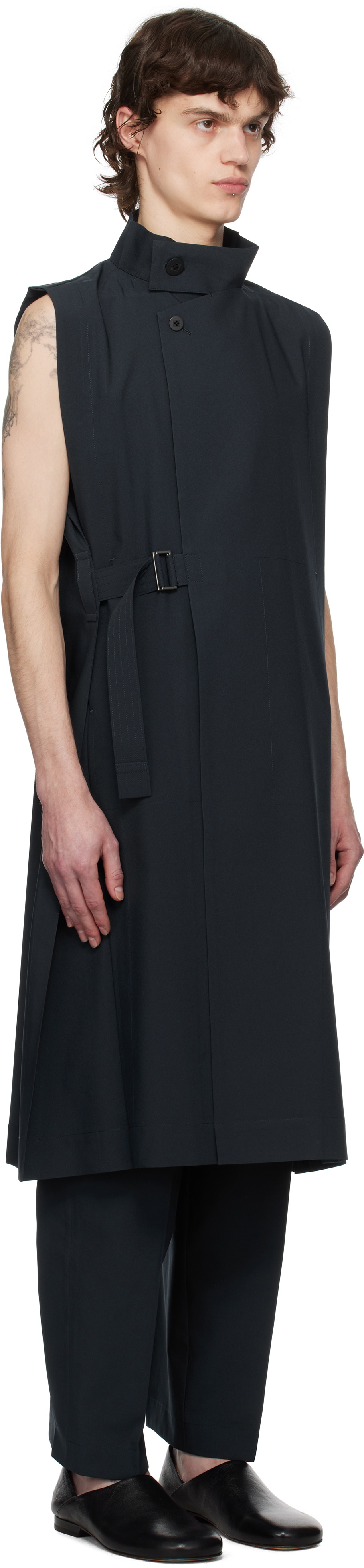 132 5. ISSEY MIYAKE Navy Flat Tuck Coat