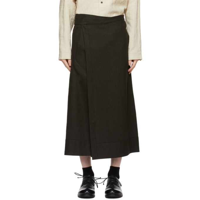 Photo: Jan-Jan Van Essche Khaki Hemp Apron