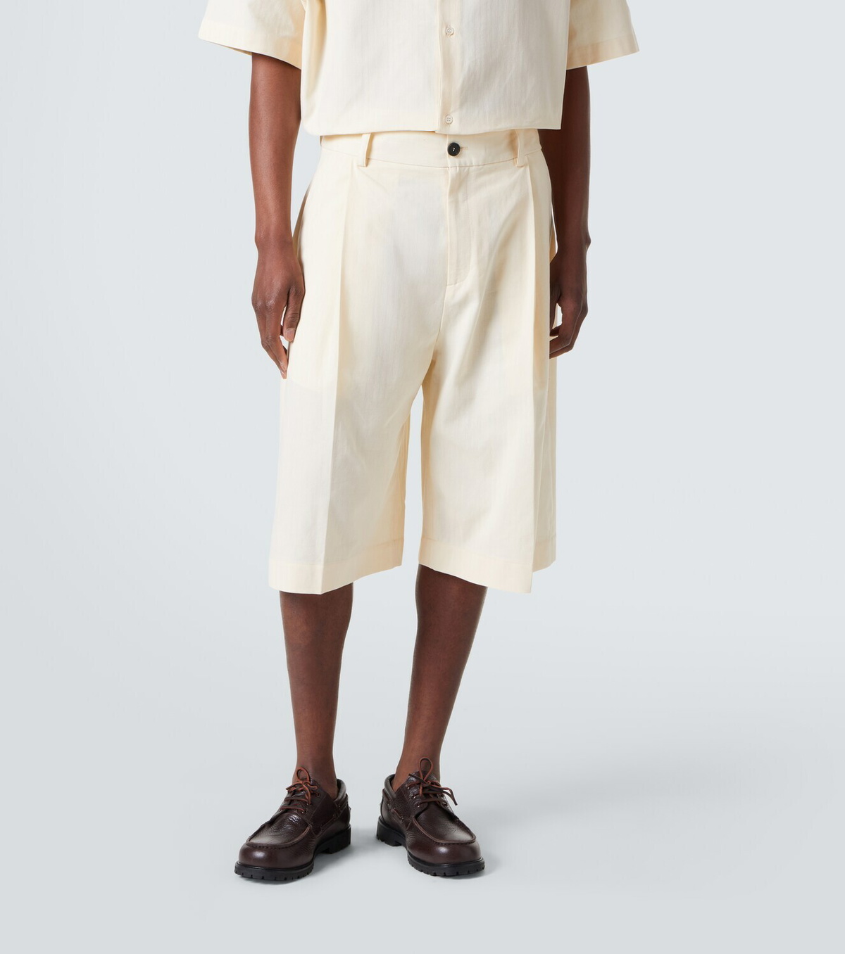 Studio Nicholson Fowld cotton and linen Bermuda shorts