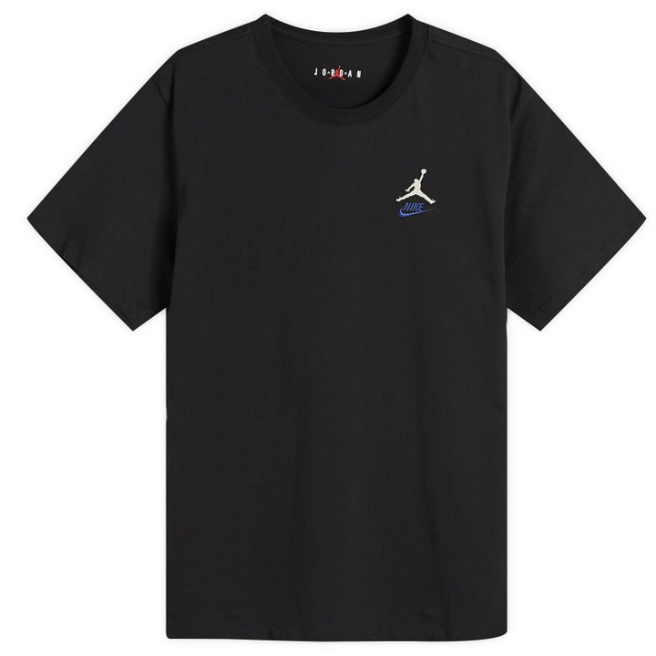 Photo: Air Jordan Rare Air AJ3 T-Shirt in Black/Sail