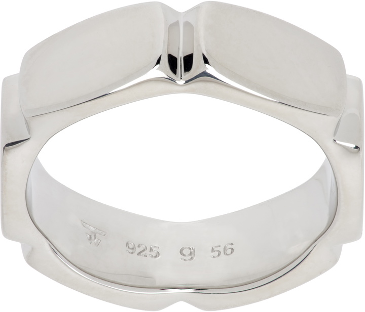 Photo: Tom Wood Silver Umi Band Medium Ring