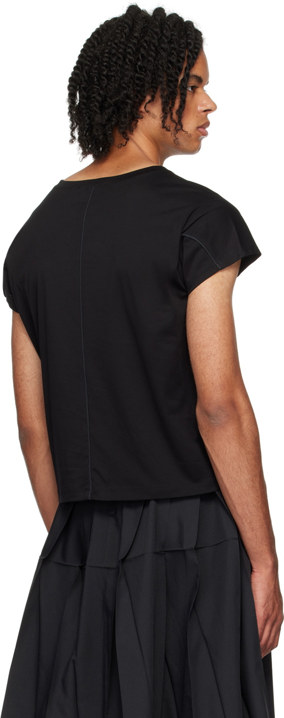 132 5. ISSEY MIYAKE Black Raglan Sleeve T-Shirt