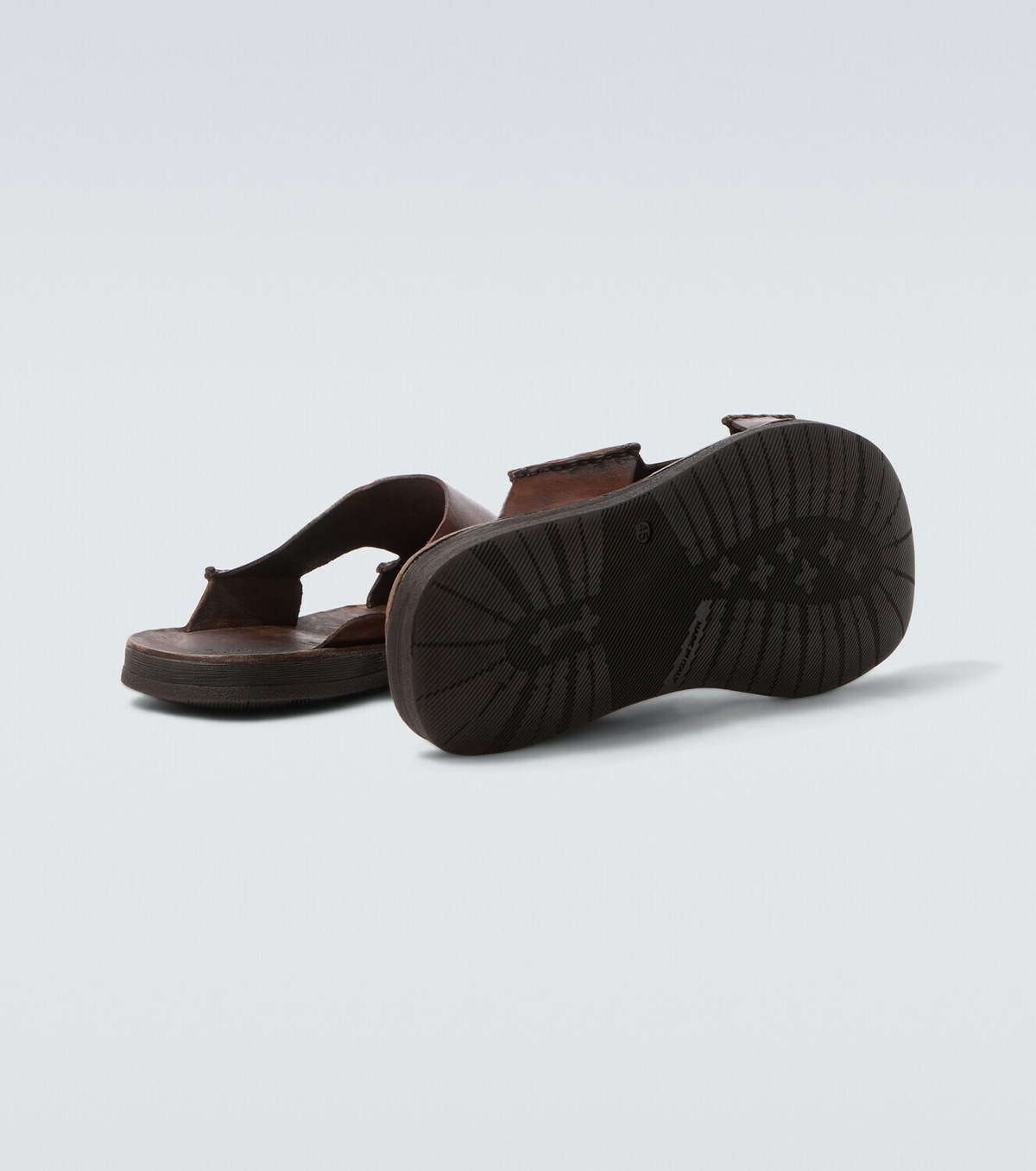 Sabah Lido leather slides