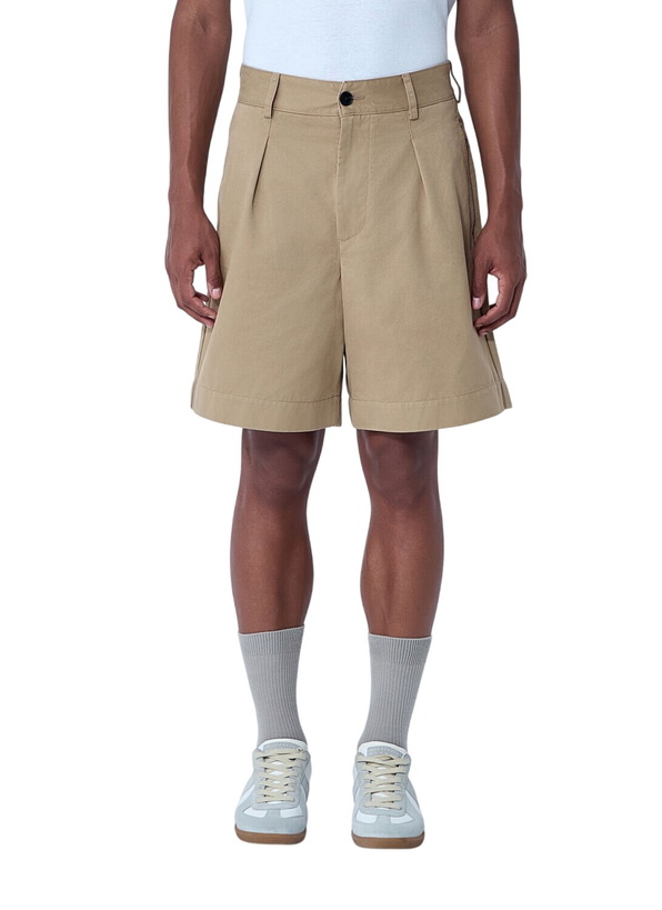 Photo: Noah Single-Pleat Shorts