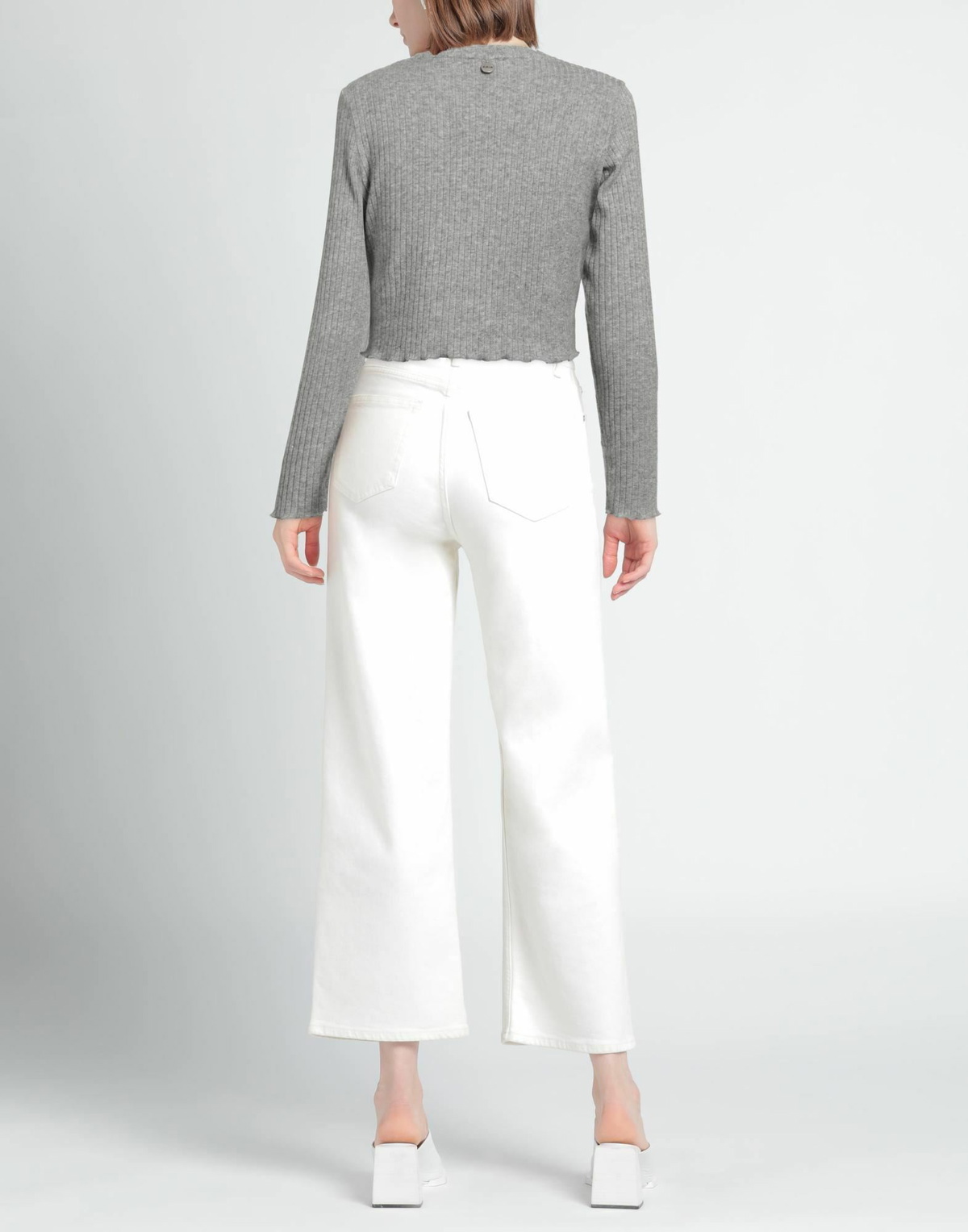 Berna Womens Sweater in Grey