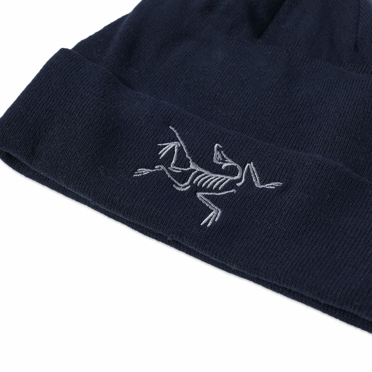 Arc'teryx Embroidered Bird Toque in Black Sapphire