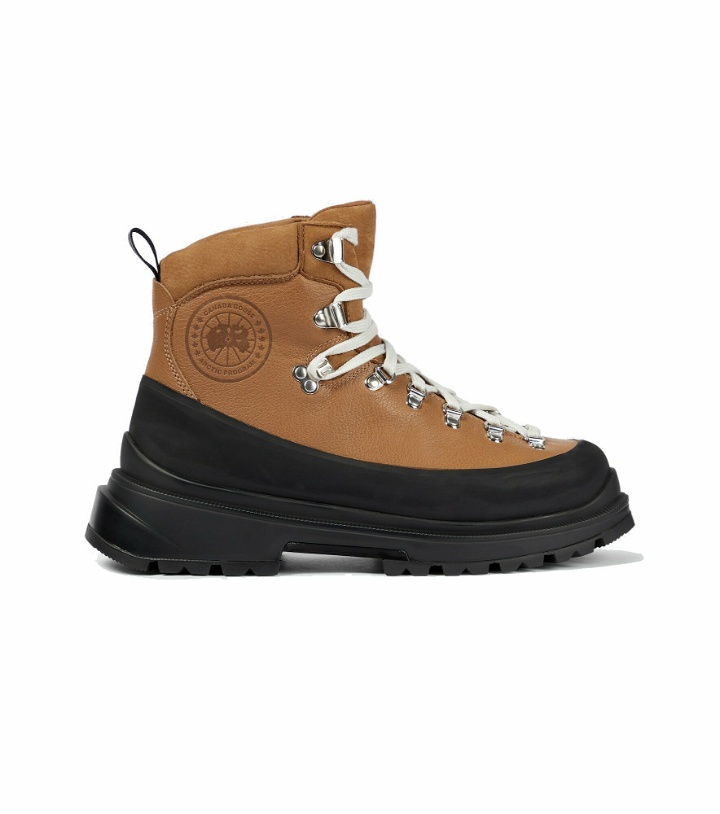 Photo: Canada Goose - City hiker boots