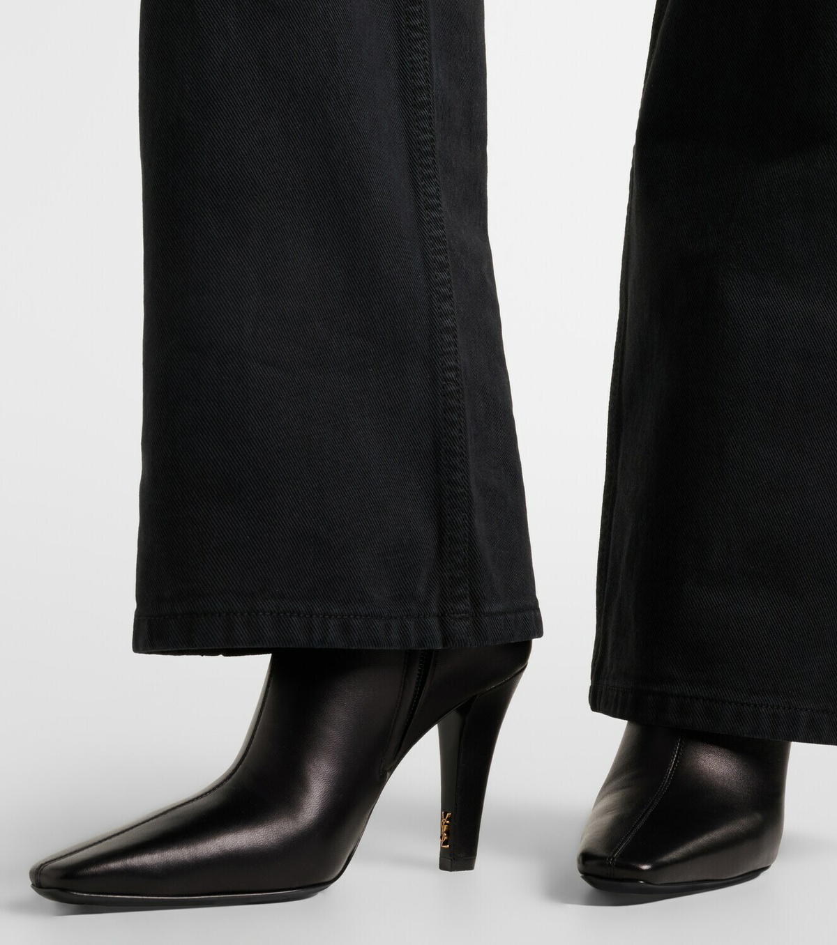 Saint Laurent Jill 95 leather ankle boots