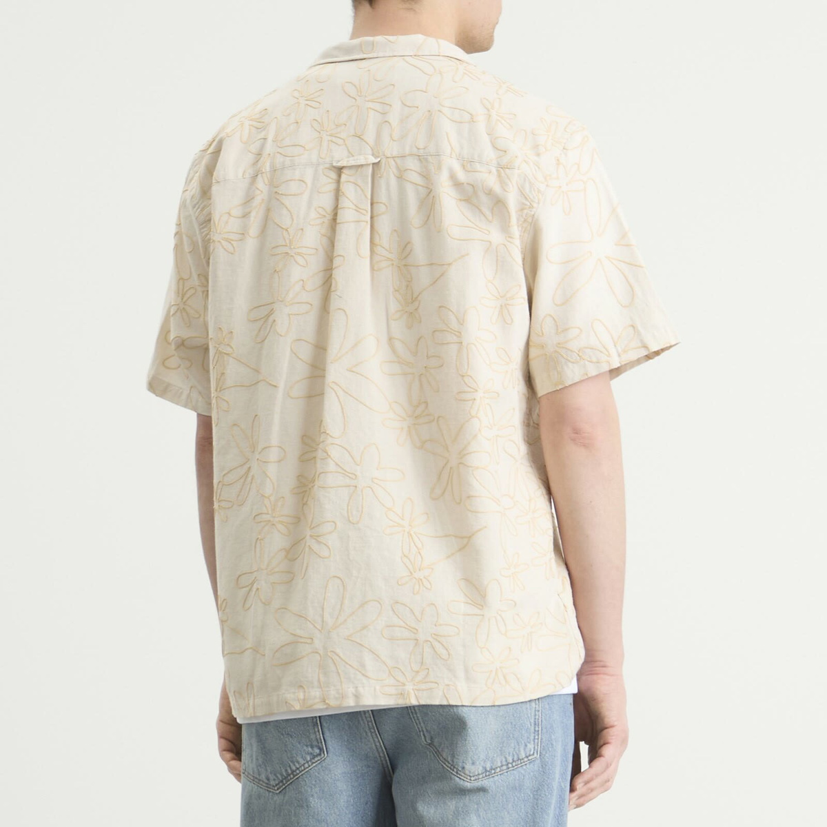 Foret Men's Peer Embroidery Regular Fit Ss Shirt in Off White