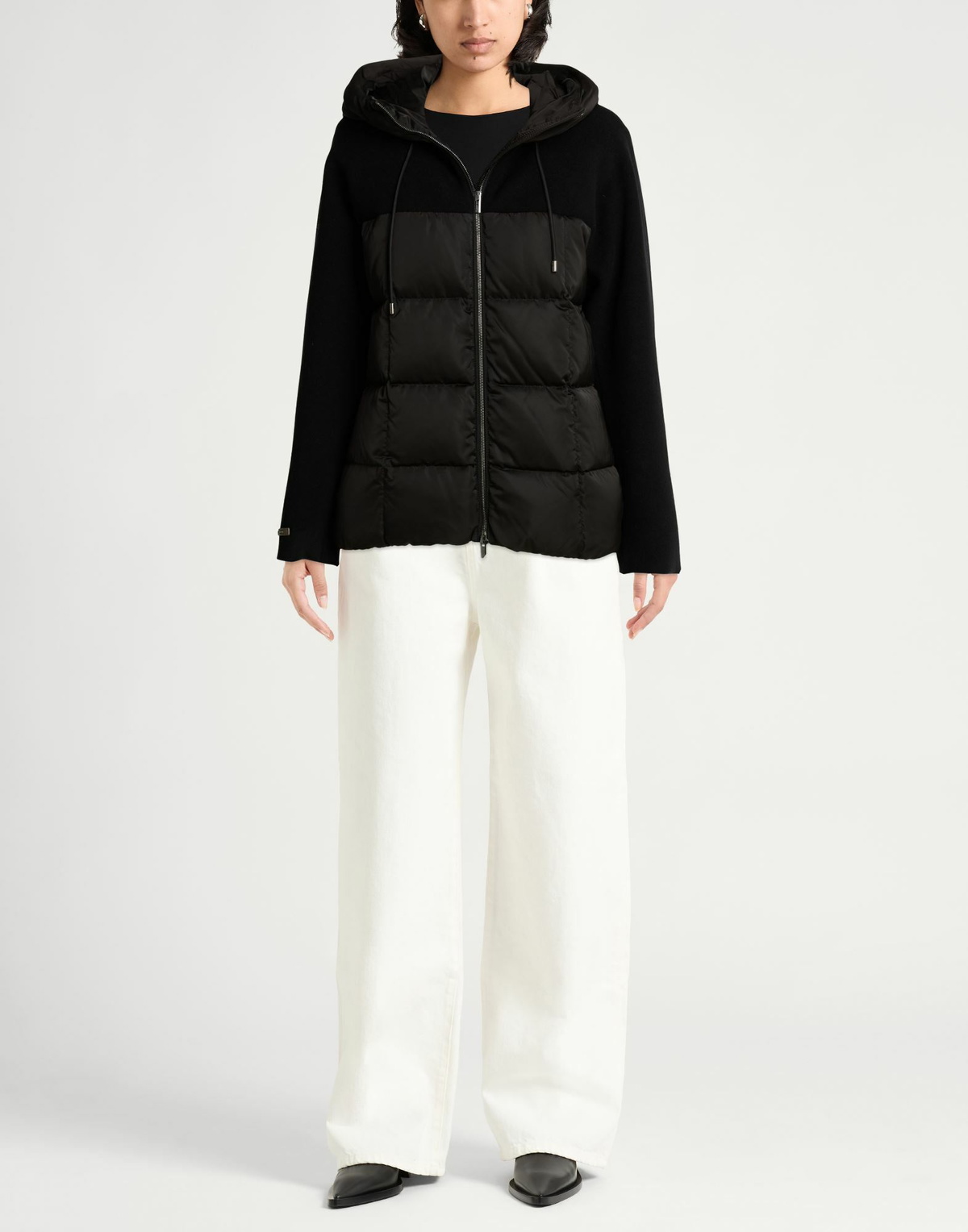 Peserico Womens Puffer in Black