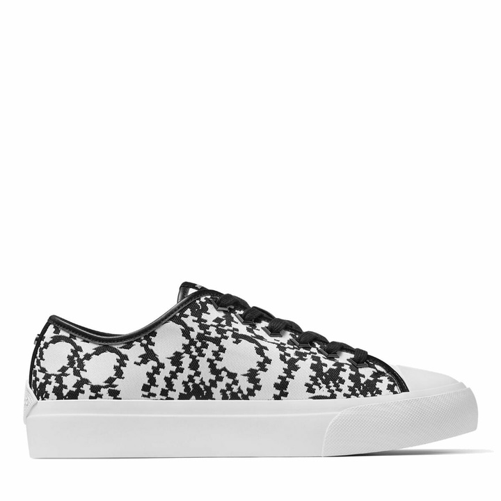 Photo: Jimmy Choo Palma/M Shoe