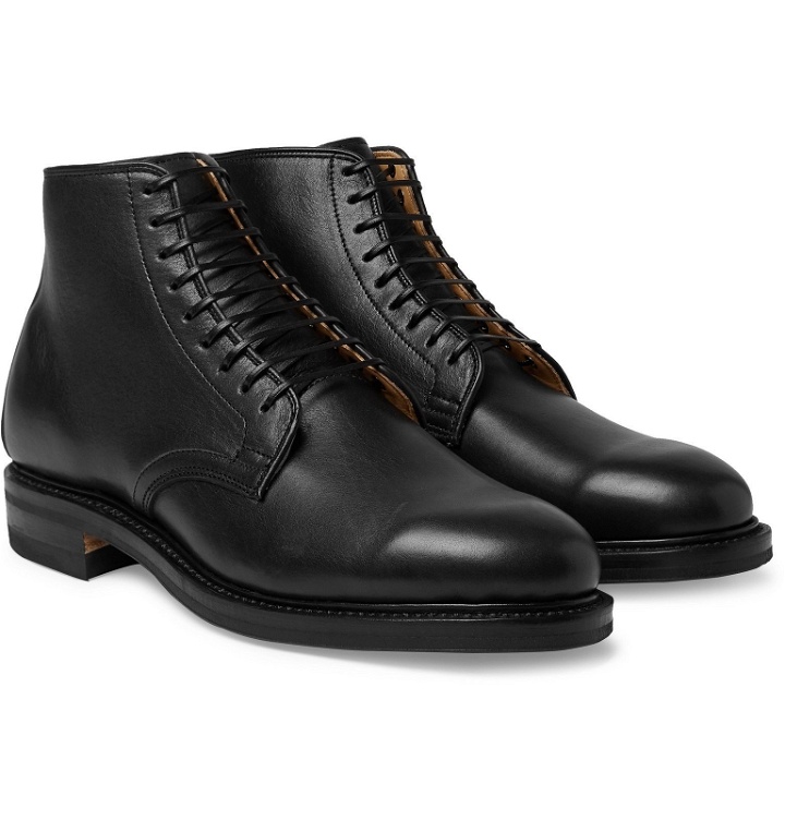 Photo: Viberg - Leather Boots - Black