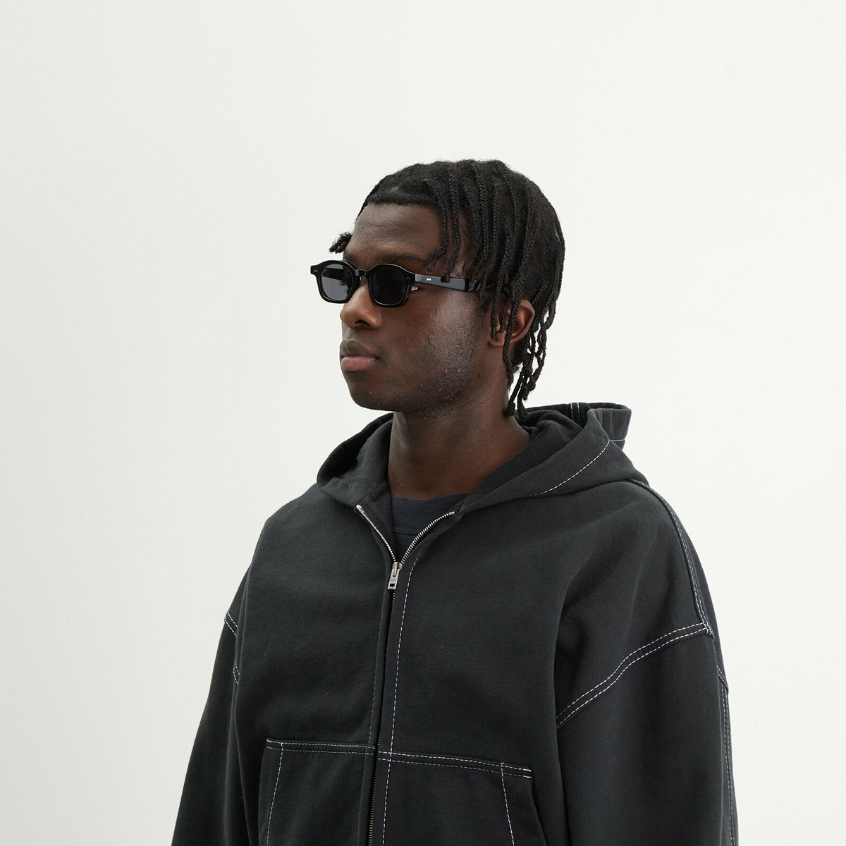 AKILA Ceres Sunglasses in Black 