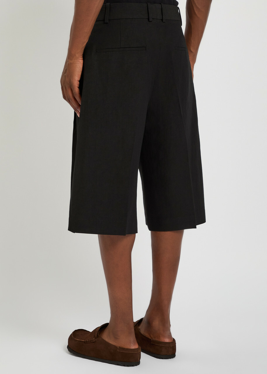 Studio Nicholson Pleated Linen and Wool-blend Shorts Black