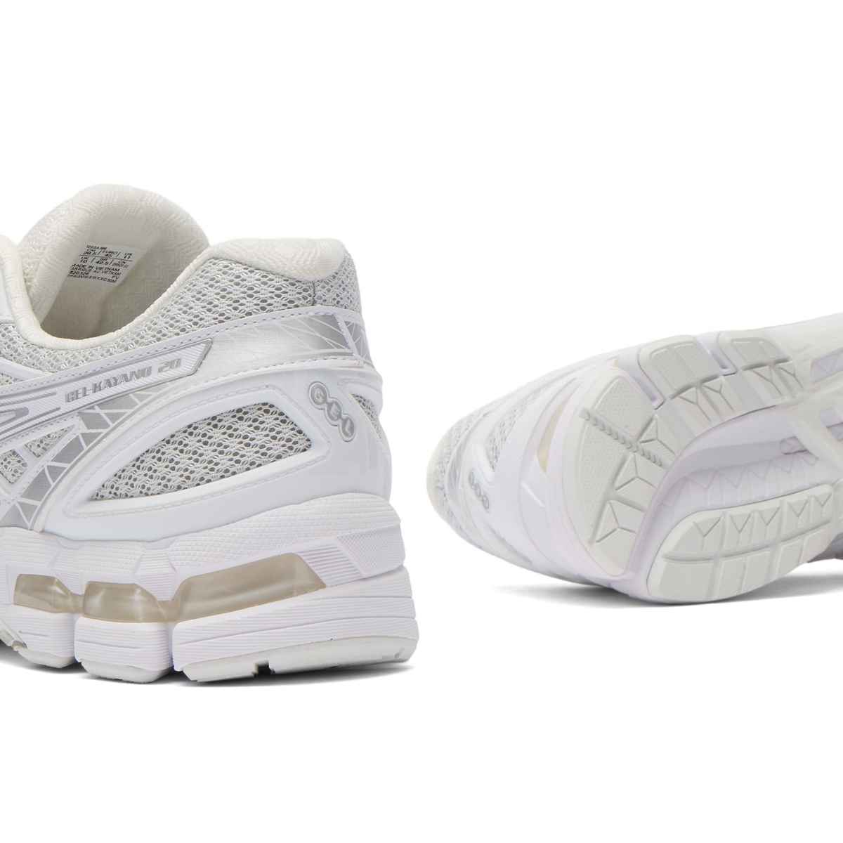 Asics Men's GEL-KAYANO 20 Sneaker in Glacier Grey/White