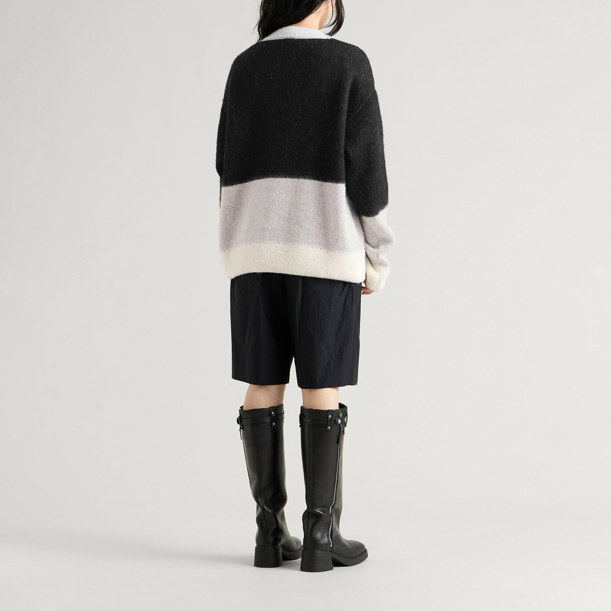 Navinder Nangla Fassion Weak Mohair Jumper in Black/White/Red