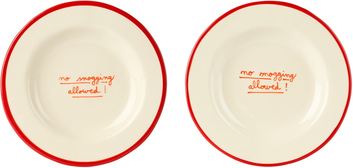 Photo: Laetitia Rouget White 'No snogging allowed' Plate Set