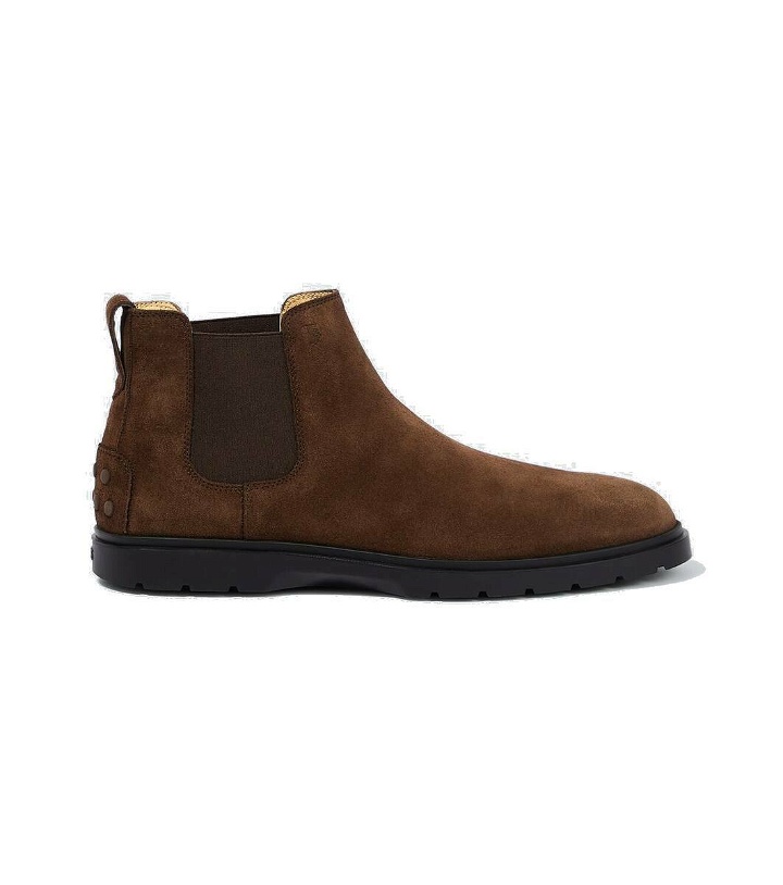 Photo: Tod's Suede Chelsea boots