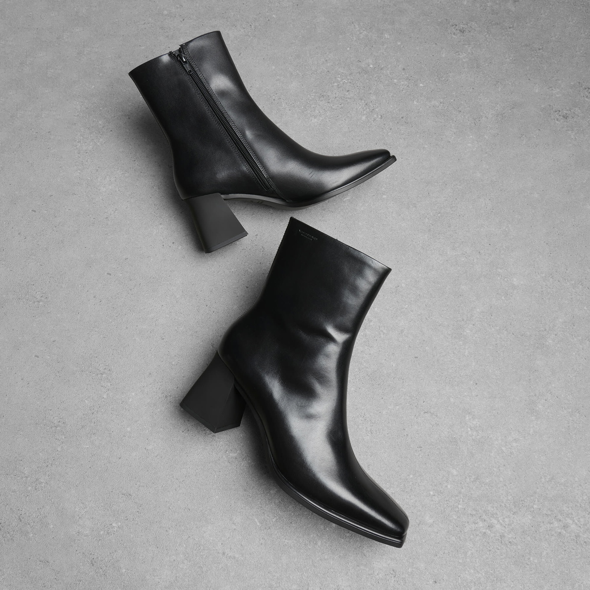 Vagabond Shoemakers Women's Vagabond Hedda Leather Ankle Boot in Black