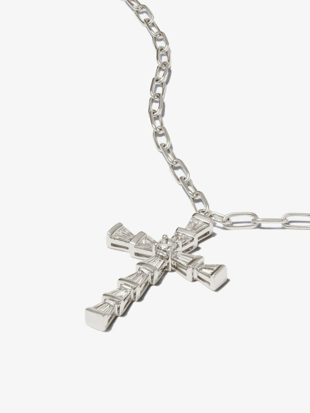 SHAY 18K White Gold Mini Cross Diamond Necklace