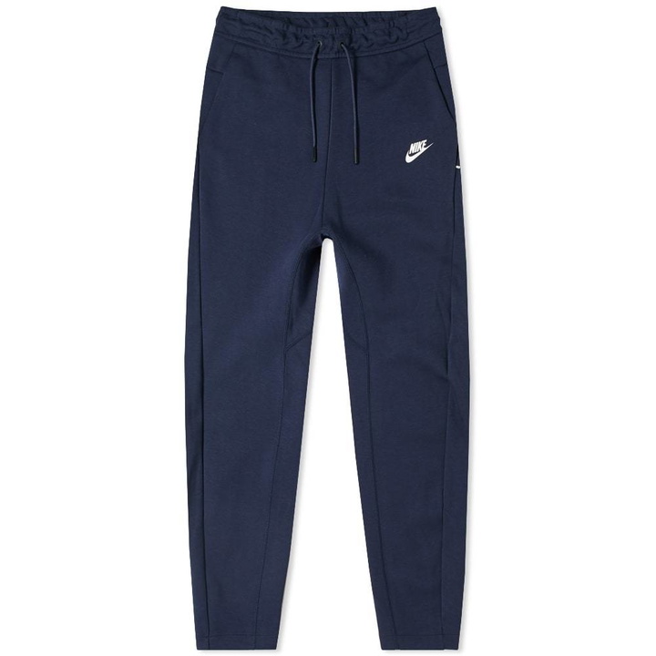 Photo: Nike Tech Fleece Pant Obsidian & White