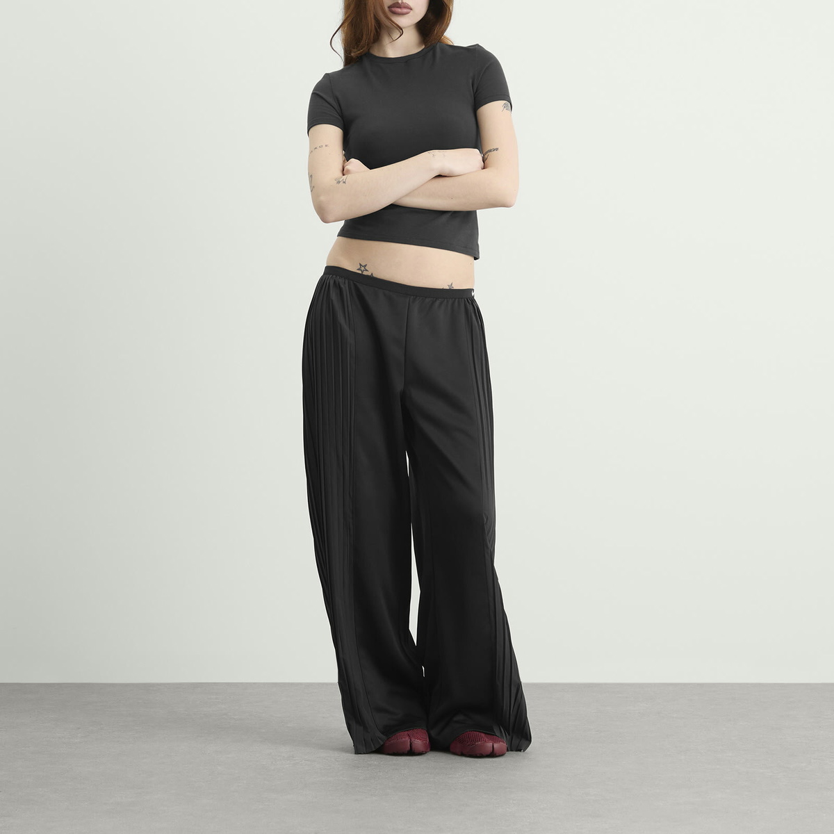 Nike Women's Pleated Track Pant in Black/Sail Nike