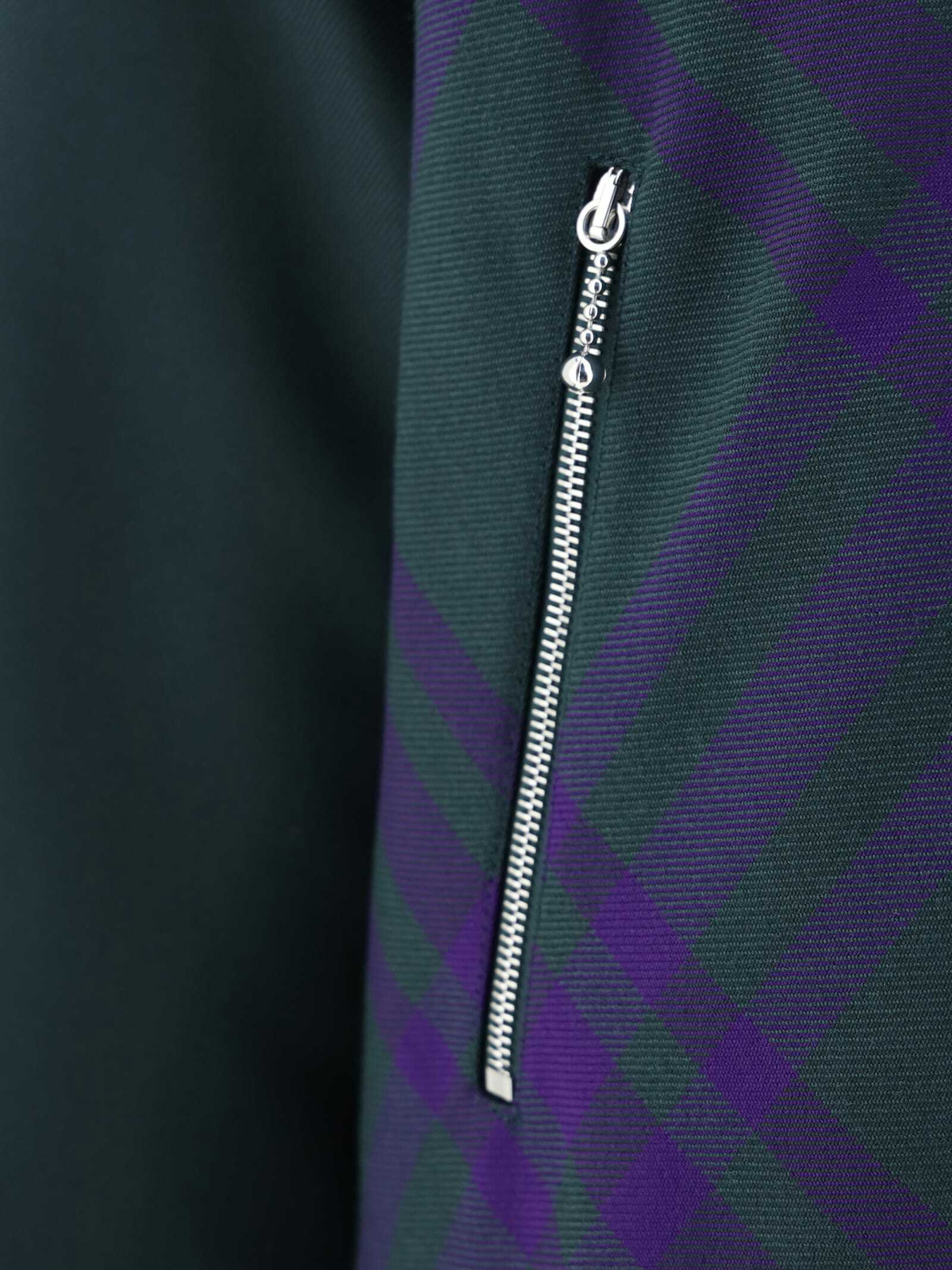 BURBERRY 25S BOMBER JACKET 073