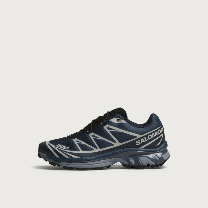 Photo: Salomon Women's XT-6 Sneaker in Spellbound/Mar Bl/Prlblu