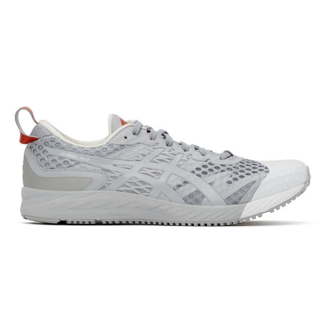 Photo: Affix Grey and White Asics Edition Gel-Noosa Tri 12 Sneakers