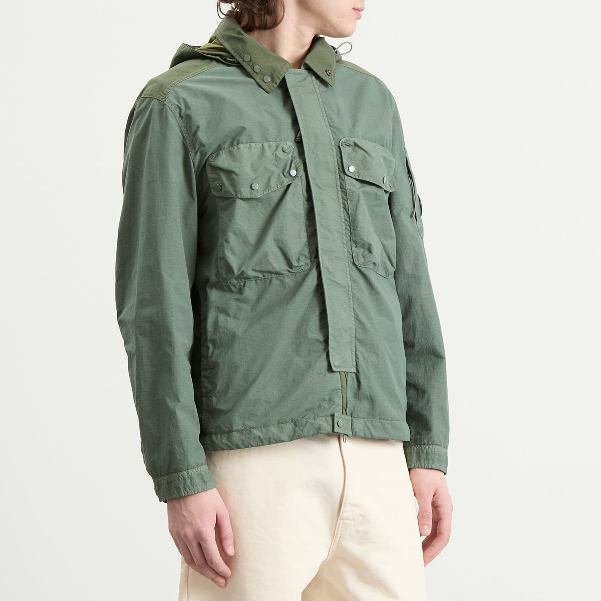 C.P. Company Men's Flatt Nylon Mixed Goggle Overshirt in Laurel Wreath