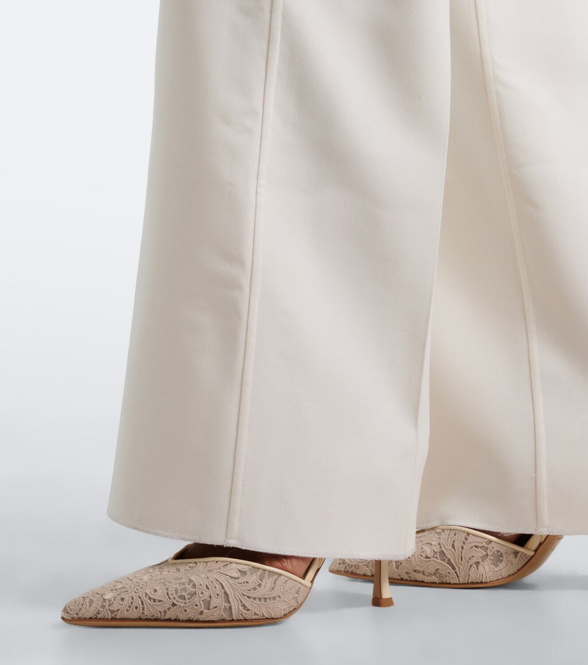 Fendi Colibrì floral lace slingback pumps