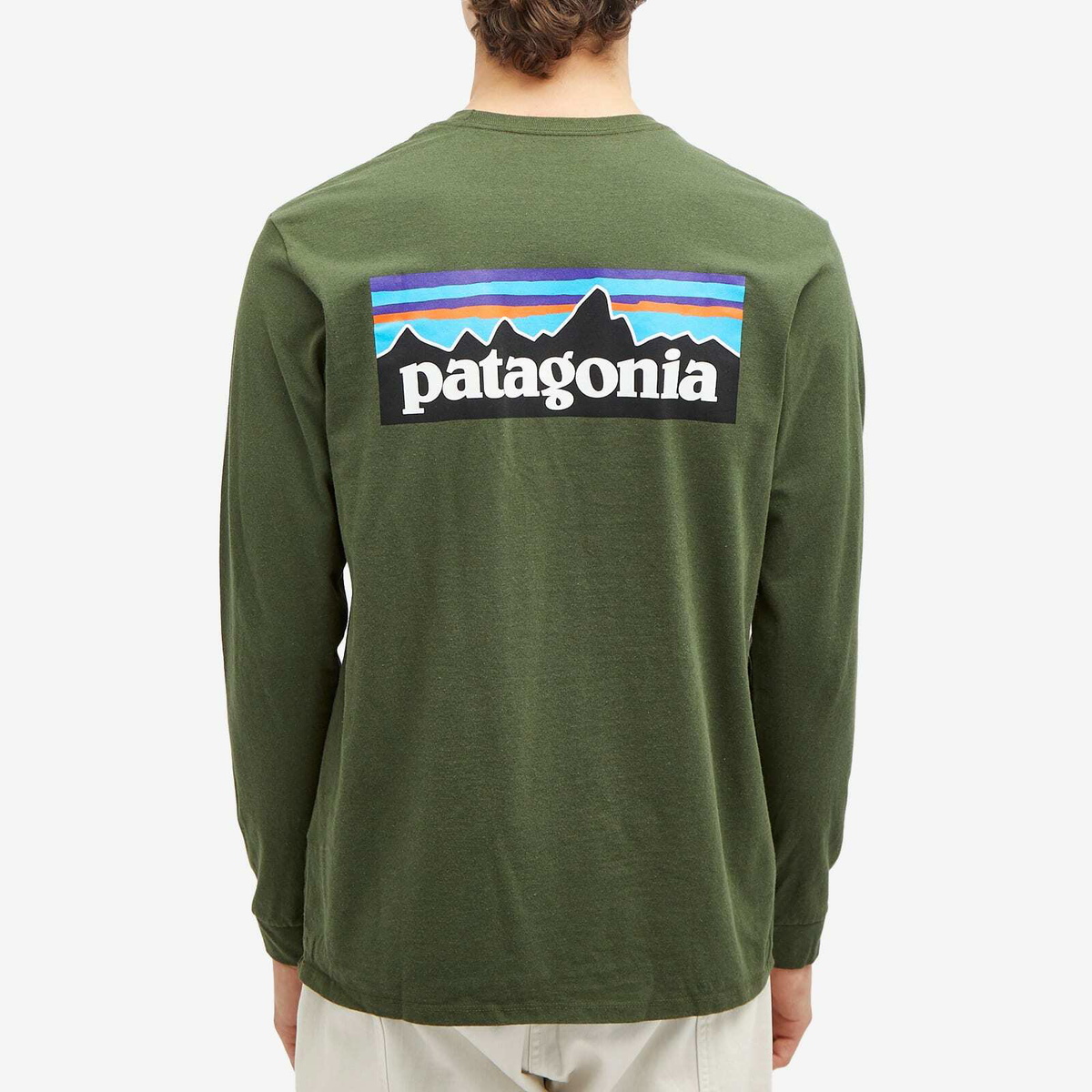 Patagonia Men's Long Sleeve P-6 Logo Responsibili-T-Shirt in Torrey Pine Green