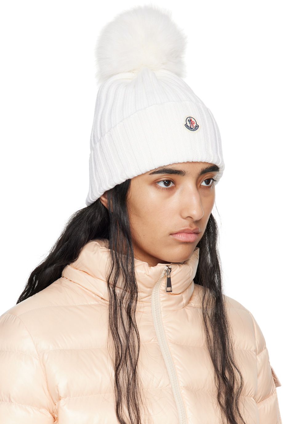 MONCLER(モンクレール)ぽんぽん付きビーニー ホワイト ホワイト ニットキャップ : アクセサリー & シューズ 向けの キッズ