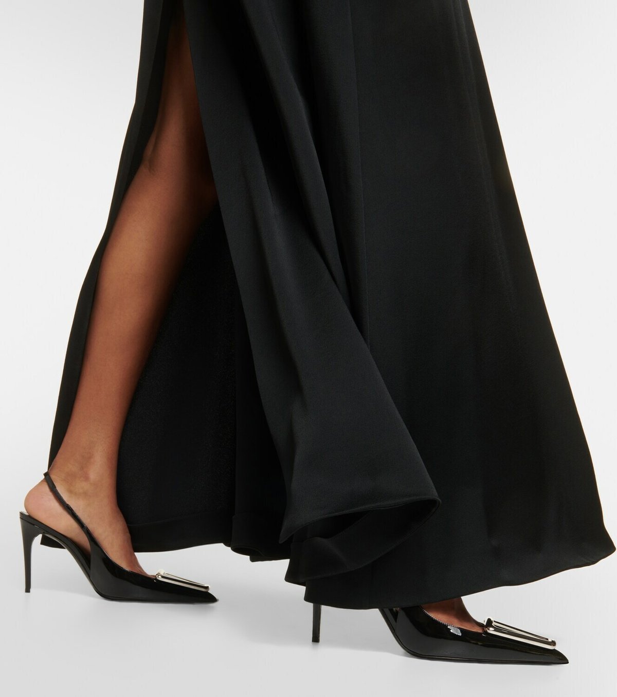 Saint Laurent Avenue 95 patent leather pumps Saint Laurent