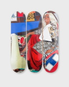 The Skateroom Mickalene Thomas Din Avec La Main Dans Le Miroir Et Jupe Rouge Multi Home Deco