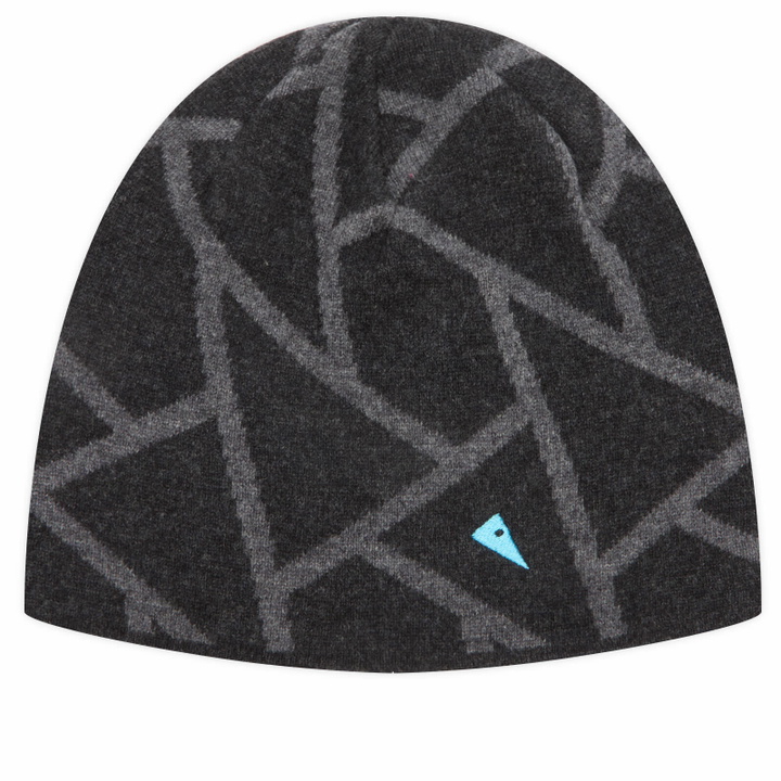 Photo: Klättermusen Men's Finn Beanie in Raven 