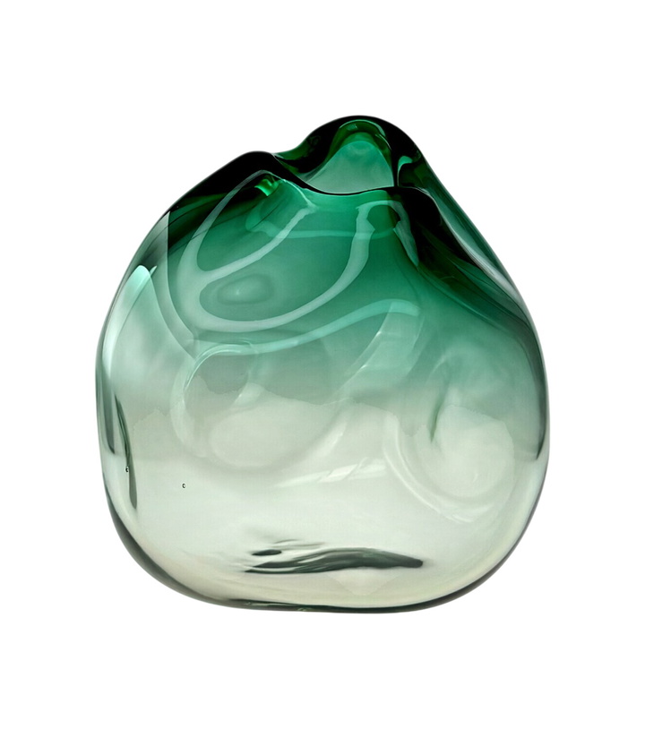Photo: Alexa Lixfeld Komet glass vase