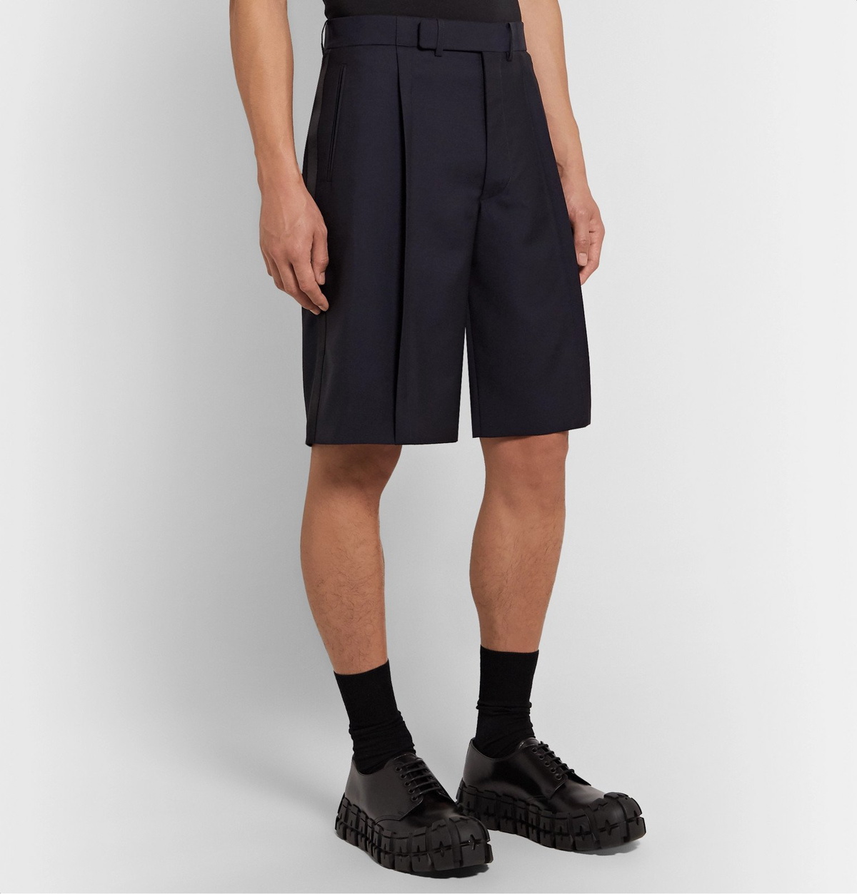 美品】Maison Margiela Wide-Leg Wool Shorts | nate-hospital.com