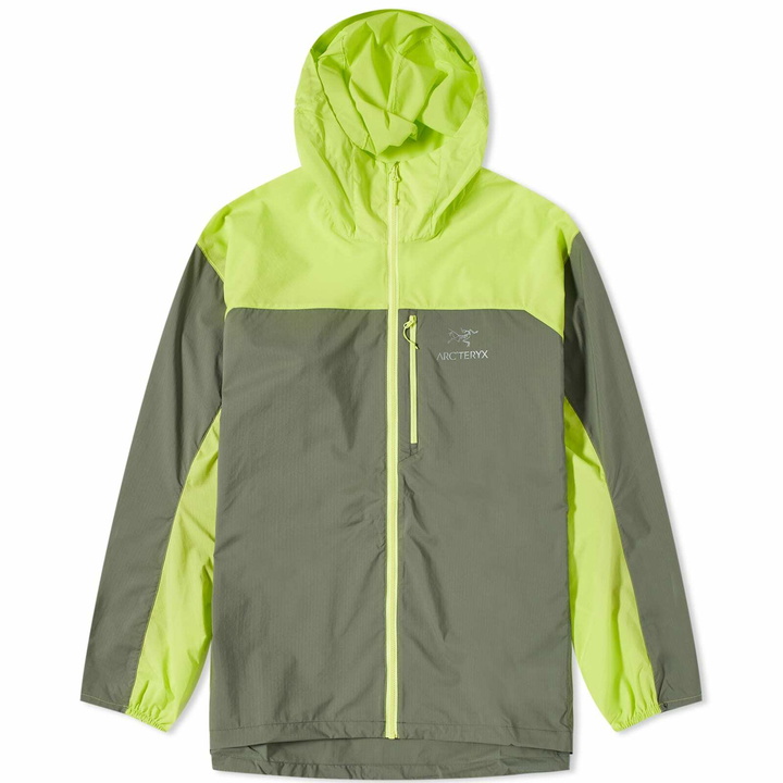 Photo: Arc'teryx Men's Squamish Hooded Jacket in Forage/Sprint