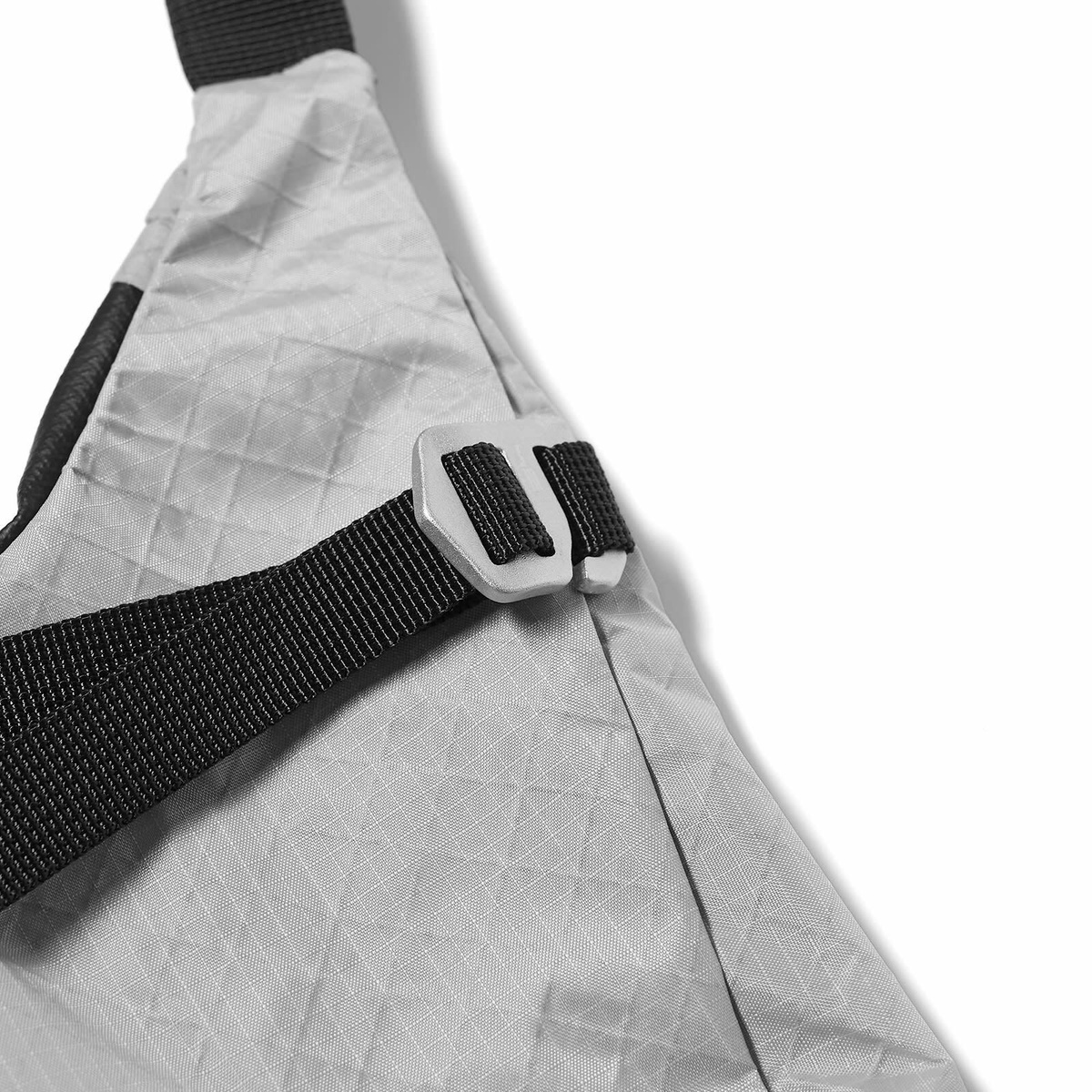 SEALSON M2 Cross Body Bag in Silver Grey 
