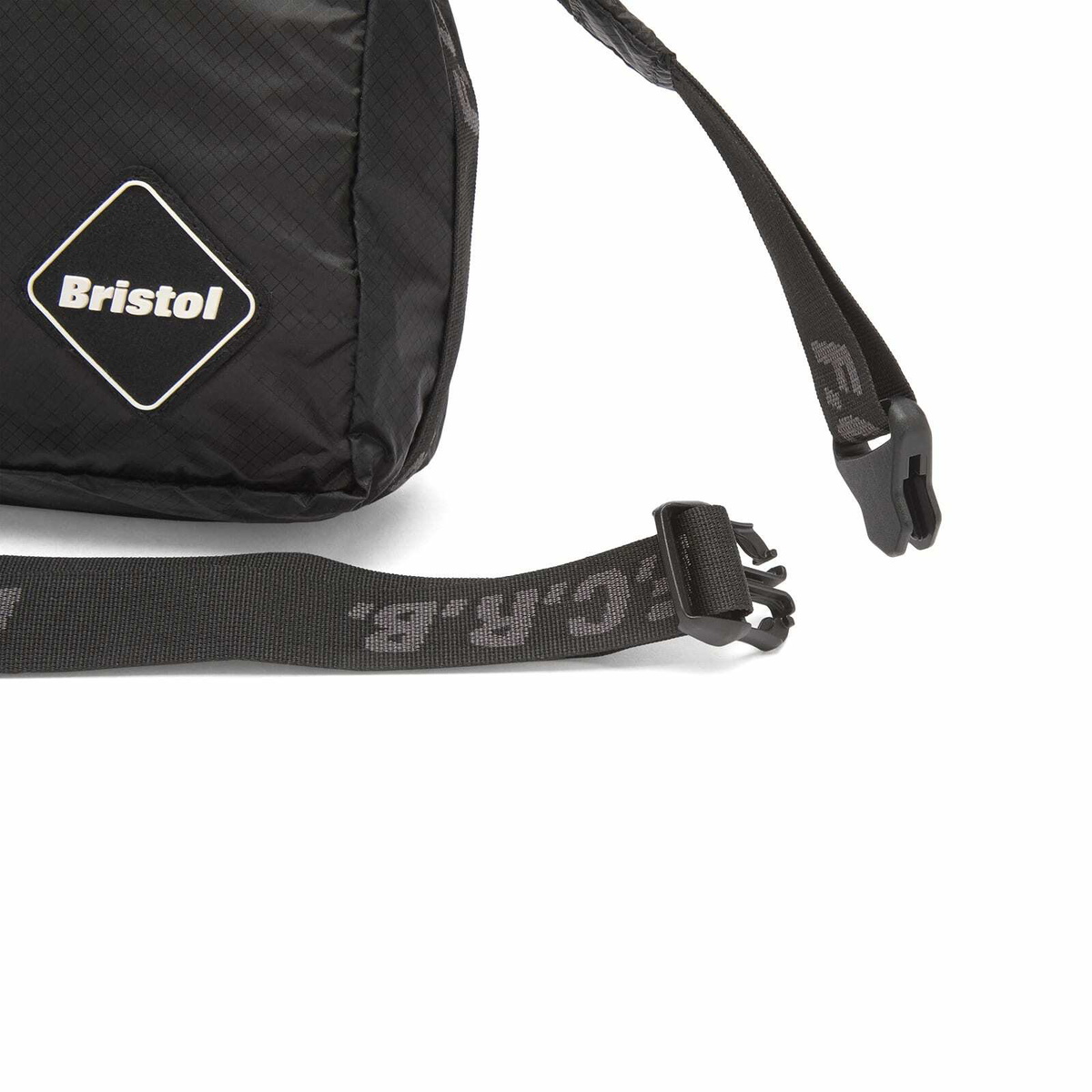 バッグ F.C. Real Bristol FCRB Shoulder Bag F.C. Real Bristol Men's 2 Way Shoulder Bag in Black F.C. Real Bristol