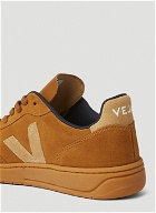 V-10 Sneakers in Brown