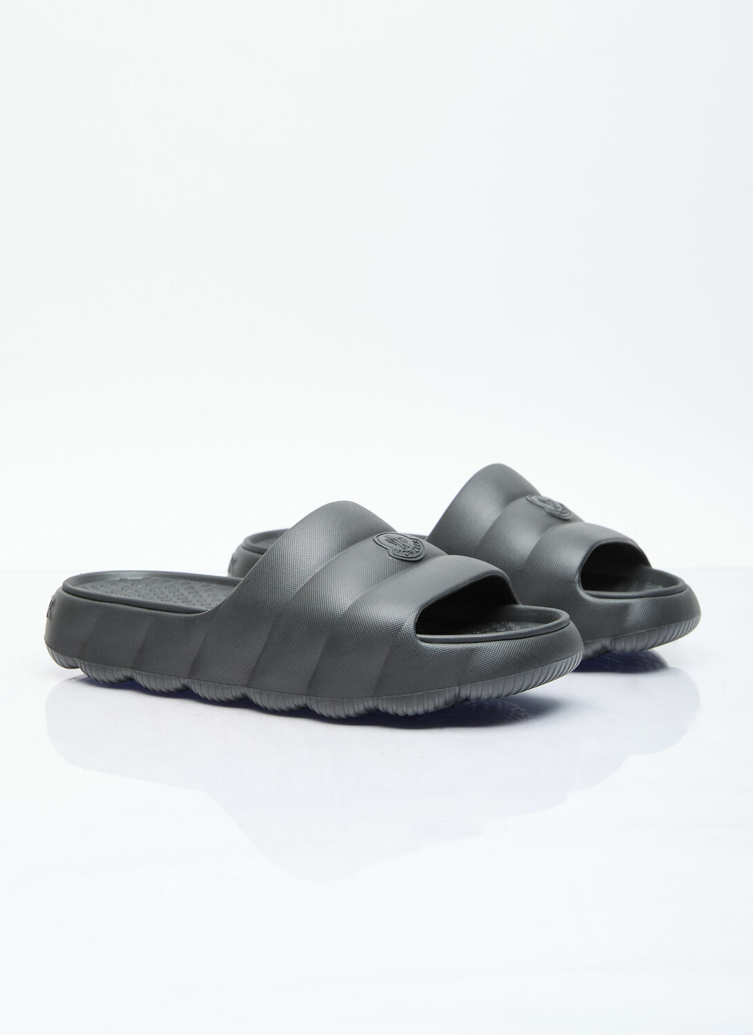 Moncler Lilo Slides