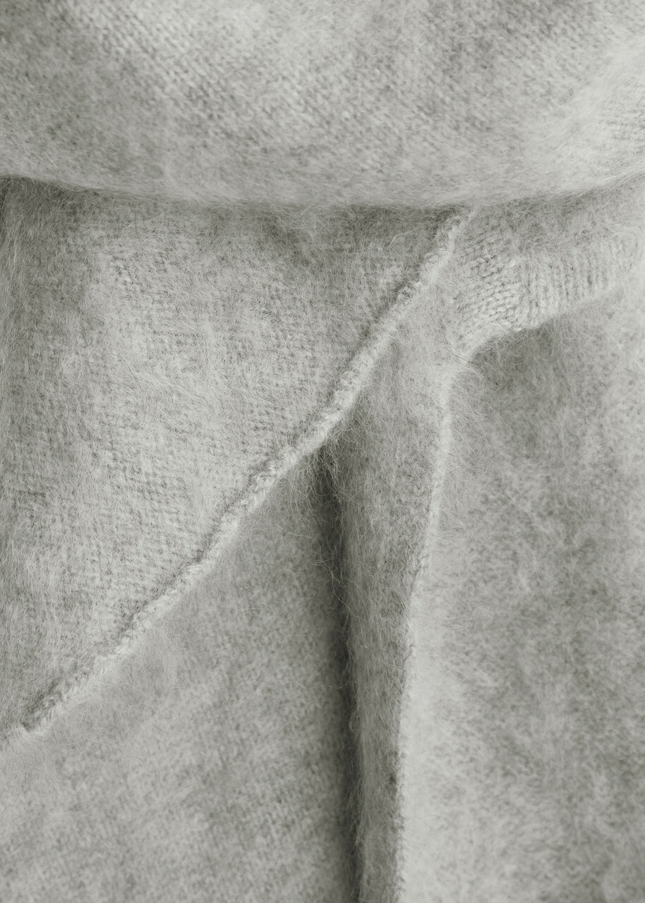Lisa Yang Rina Brushed Cashmere Hood - Grey - One Size